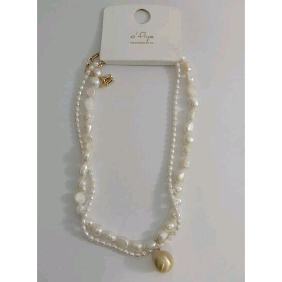NEW Woman White Pearl Necklace With Golden Pendant - Picture 1 of 6